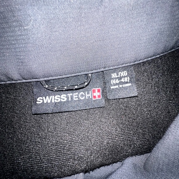 Men’s Swiss Tech Soft Shell Jacket - Picture 3 of 3